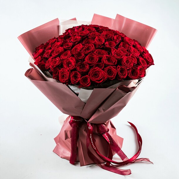 Букет из 101роз, артикул F1147033 - 38973 рублей, доставка по городу. Flawery - доставка цветов