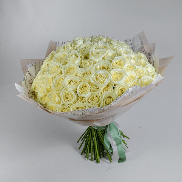 Букет из 101 роз, артикул F1148116 - 42797 рублей, доставка по городу. Flawery - доставка цветов