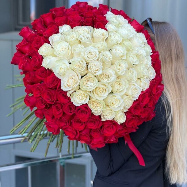 Сердце🌹, артикул F1148379 - 46574 рублей, доставка по городу. Flawery - доставка цветов