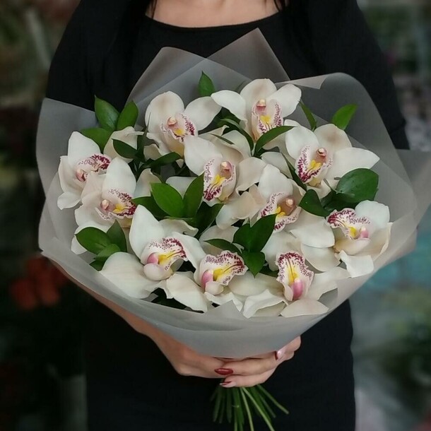 Орхидея, артикул F1148380 - 24228 рублей, доставка по городу. Flawery - доставка цветов