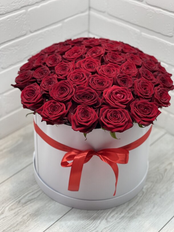 Бомба, артикул F1150253 - 19485 рублей, доставка по городу. Flawery - доставка цветов