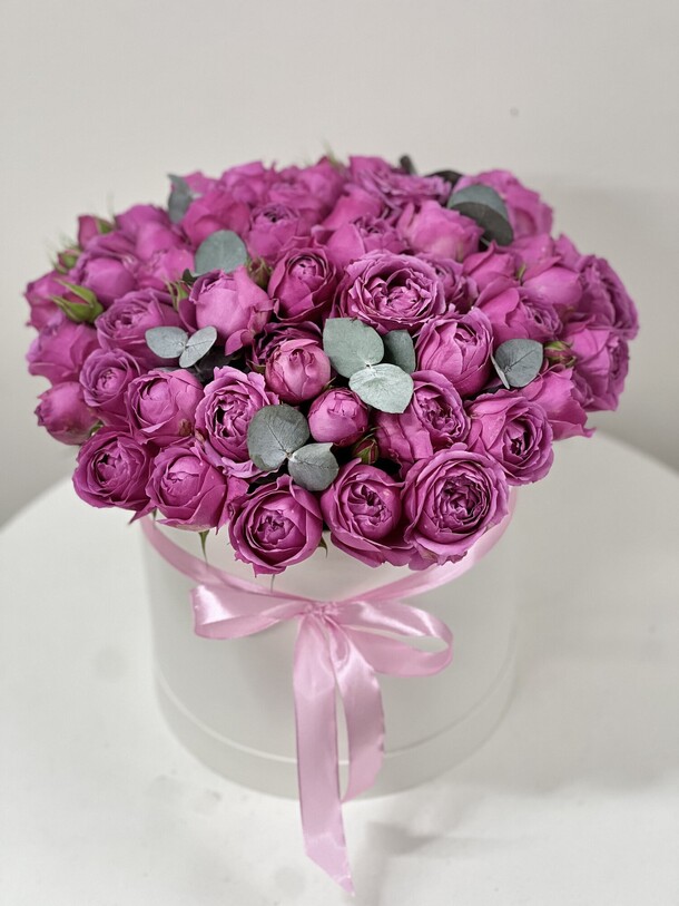 Романтическая, артикул F1360200 - 16078 рублей, доставка по городу. Flawery - доставка цветов