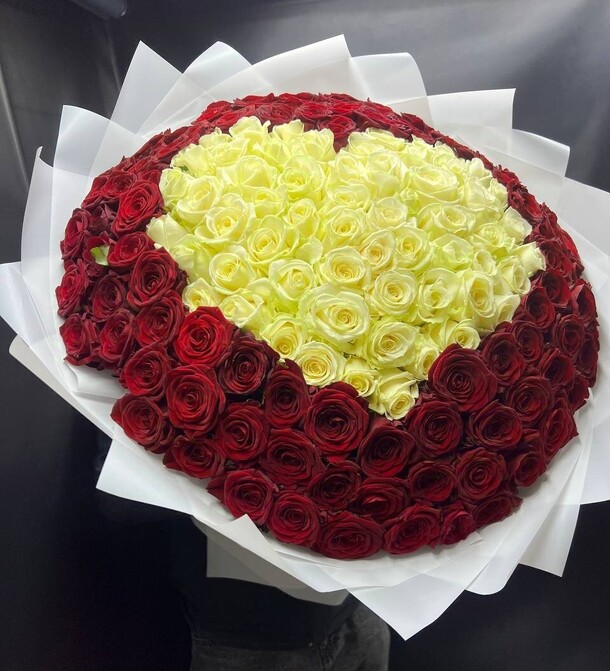 Сердца, артикул F1362006 - 42870 рублей, доставка по городу. Flawery - доставка цветов