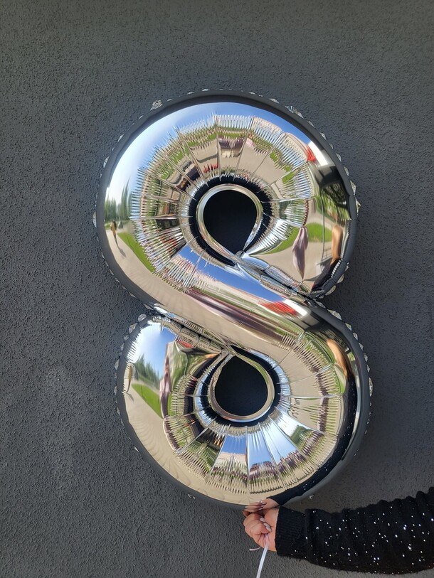 Фольгированные цифры, артикул F1192004 - 900 рублей, доставка по городу. Flawery - доставка цветов