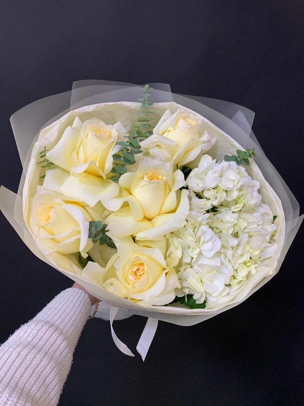 Воздушный, артикул F1345250 - 5200 рублей, доставка по городу. Flawery - доставка цветов