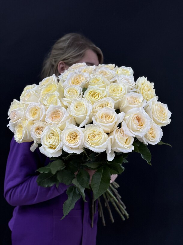 Роза конделайт, артикул F1387588 - 9900 рублей, доставка по городу. Flawery - доставка цветов