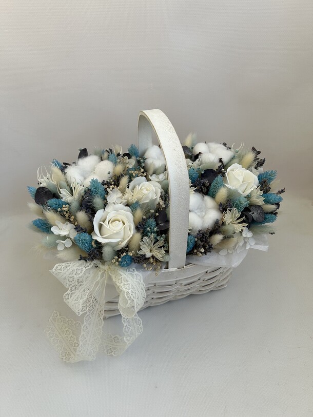 Корзина из сухоцветов, артикул F1305950 - 3900 рублей, доставка по городу. Flawery - доставка цветов