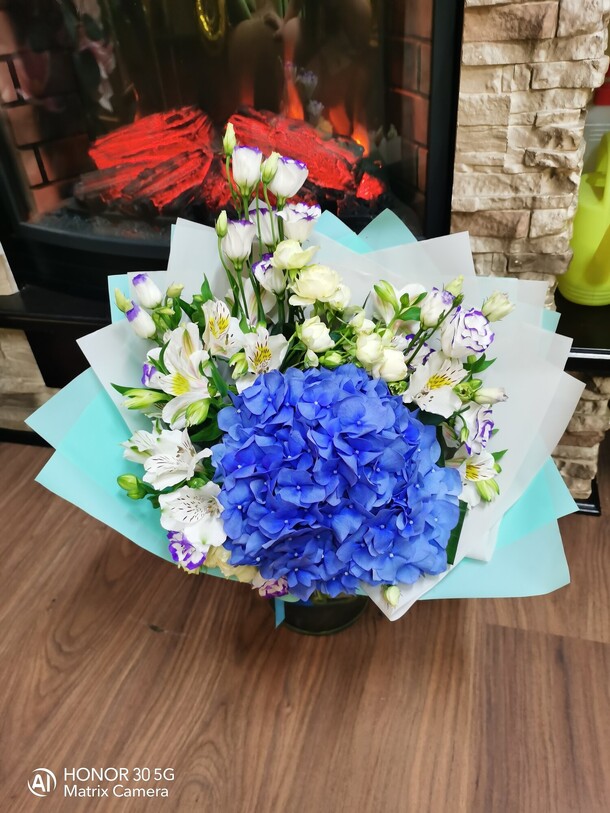 Мерцание, артикул F1215911 - 9581 рублей, доставка по городу. Flawery - доставка цветов