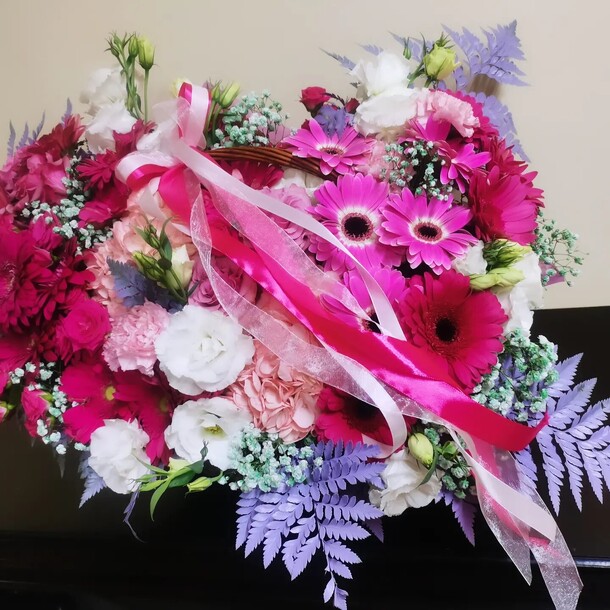 Фантазия 🌈, артикул F1223561 - 36237 рублей, доставка по городу. Flawery - доставка цветов