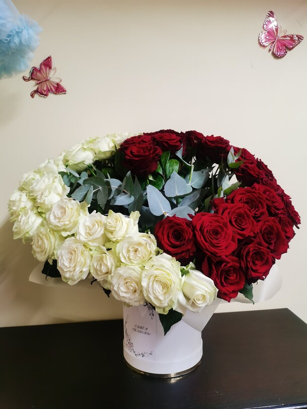 Бесконечное люблю, артикул F1225550 - 40263 рублей, доставка по городу. Flawery - доставка цветов