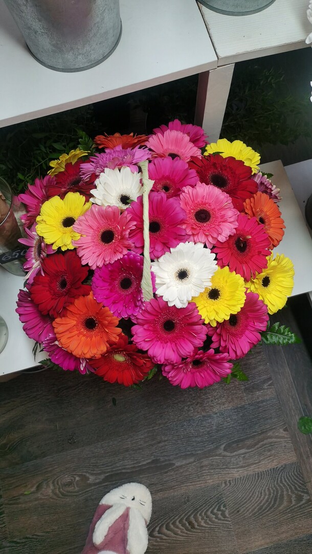 Фантазия 🌈, артикул F1235987 - 15301 рублей, доставка по городу. Flawery - доставка цветов