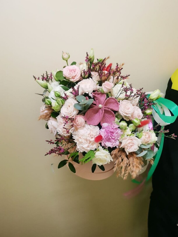 Восхищение, артикул F1310599 - 25622 рублей, доставка по городу. Flawery - доставка цветов