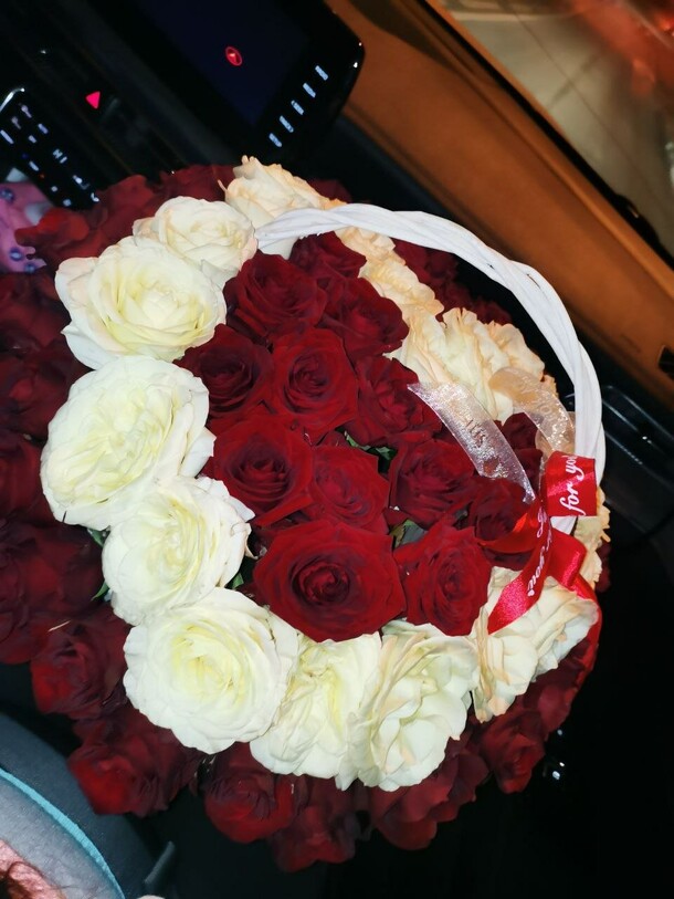 Сердце моё, артикул F1310641 - 40862 рублей, доставка по городу. Flawery - доставка цветов