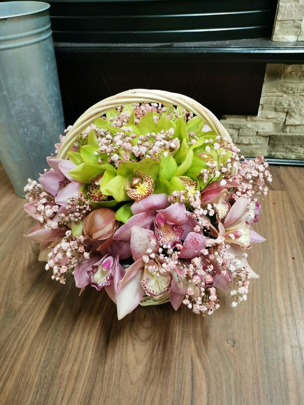 Орхидея, артикул F1310818 - 27453 рублей, доставка по городу. Flawery - доставка цветов