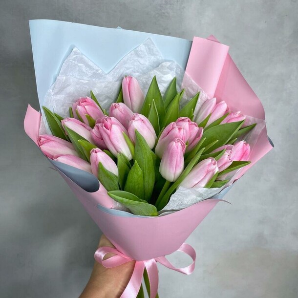 Девичья мечта: 19 тюльпанов, артикул F1248636 - 3963 рублей, доставка по городу. Flawery - доставка цветов