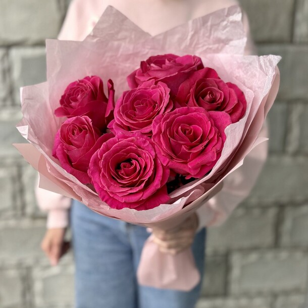 Букет из ароматных роз сорта пинк флойд, артикул F1451666 - 3000 рублей, доставка по городу. Flawery - доставка цветов