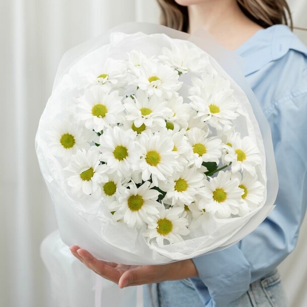 Хризантема 5 шт (сорт бакарди), артикул F1446132 - 2860 рублей, доставка по городу. Flawery - доставка цветов