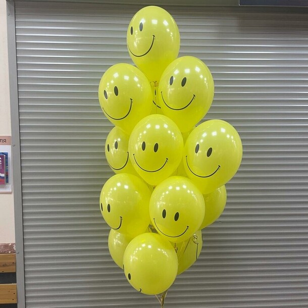 Шары смайлы 15 штук, артикул F1190892 - 3700 рублей, доставка по городу. Flawery - доставка цветов