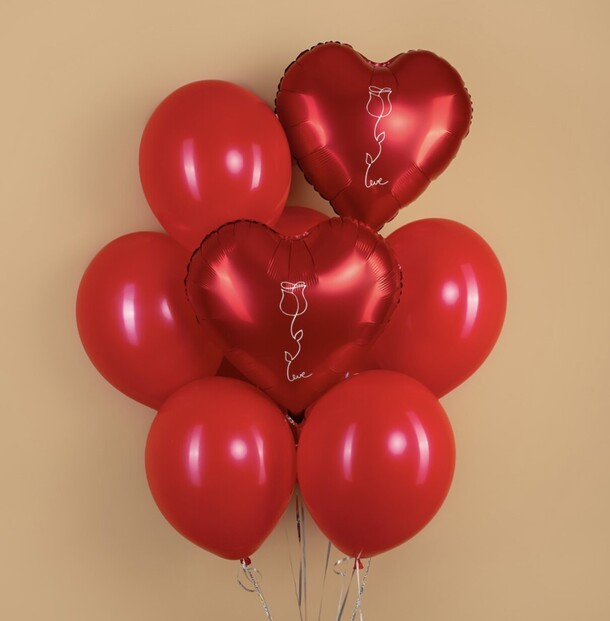 Воздушные шары сердца love, артикул F1386290 - 3950 рублей, доставка по городу. Flawery - доставка цветов