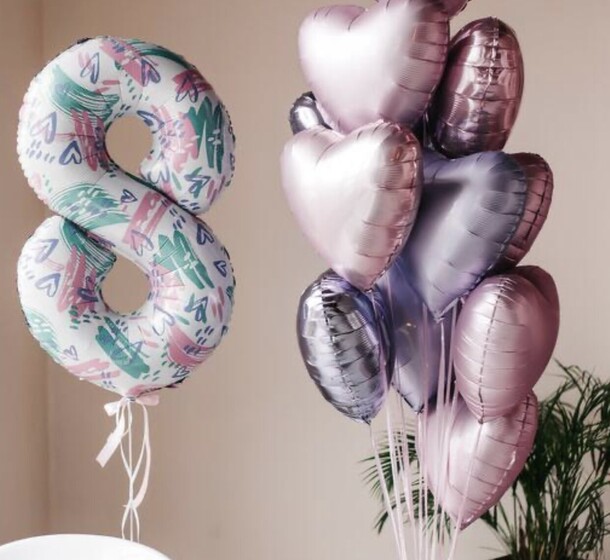 Воздушные шары на 8 марта, артикул F1386487 - 7850 рублей, доставка по городу. Flawery - доставка цветов