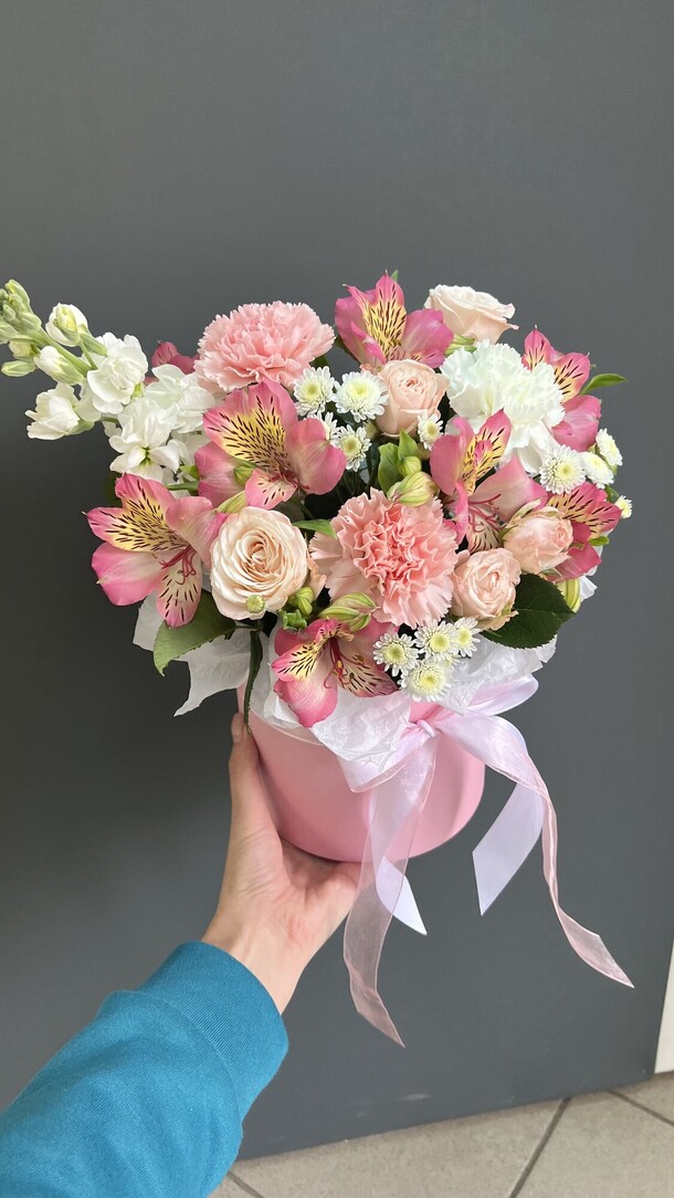 Барби, артикул F1190728 - 3940 рублей, доставка по городу. Flawery - доставка цветов