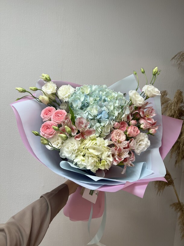 Нимфа, артикул F1200339 - 5860 рублей, доставка по городу. Flawery - доставка цветов