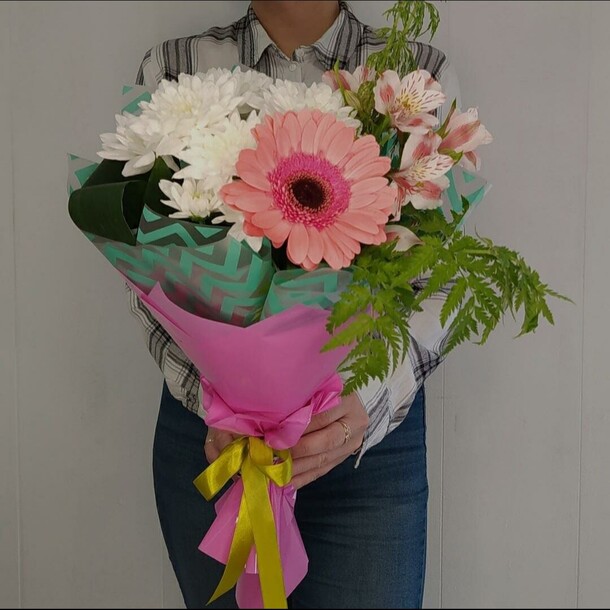 Теплый день, артикул F1191787 - 2795 рублей, доставка по городу. Flawery - доставка цветов