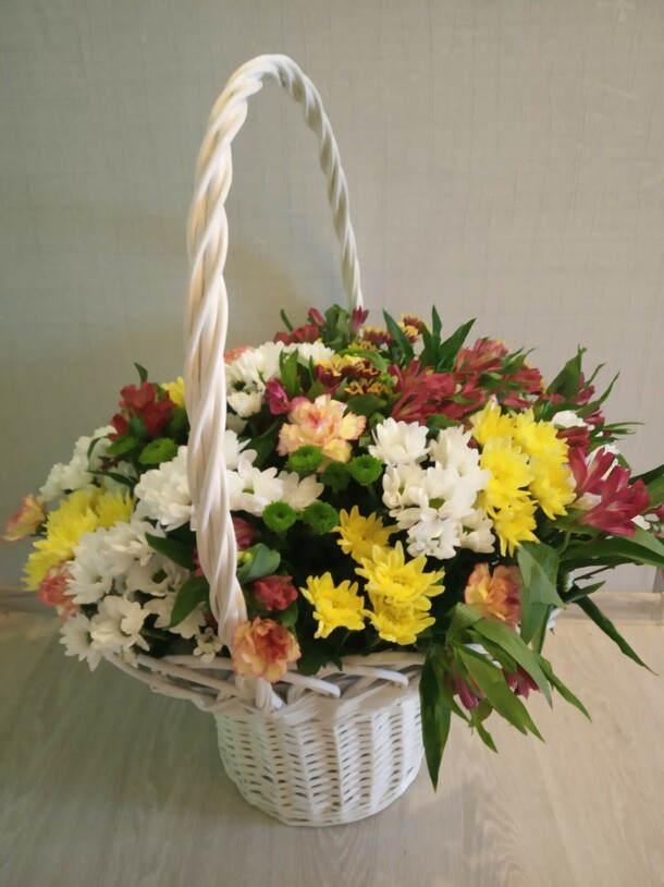 Лето в корзине, артикул F1192498 - 27091 рублей, доставка по городу. Flawery - доставка цветов