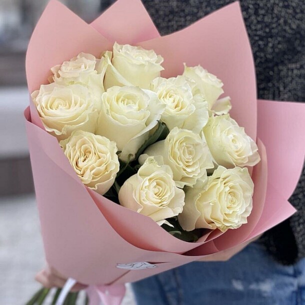 Букет из роз, артикул F1199695 - 4378 рублей, доставка по городу. Flawery - доставка цветов