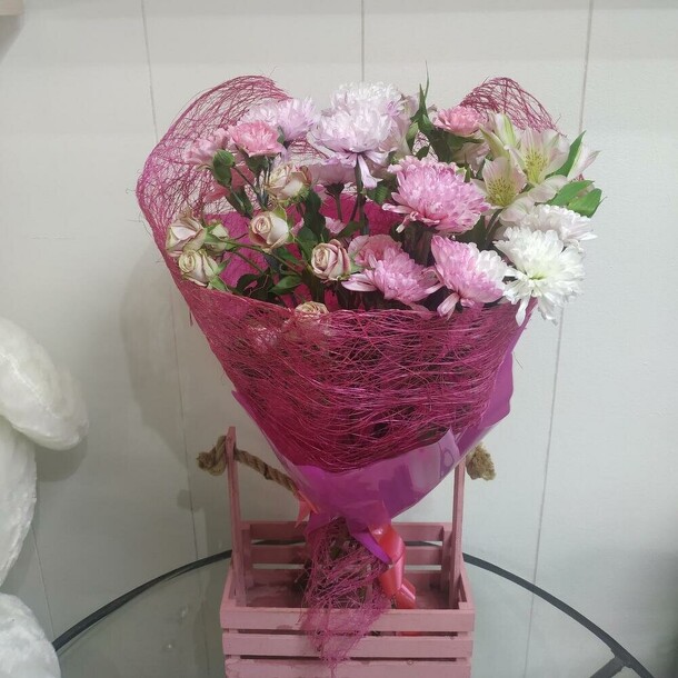 Букет для мамы, артикул F1231654 - 3993 рублей, доставка по городу. Flawery - доставка цветов