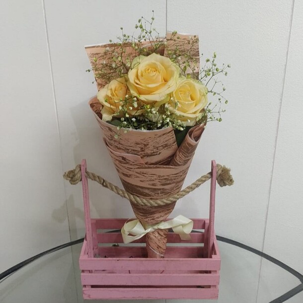 Персиковый миг, артикул F1238315 - 2263 рублей, доставка по городу. Flawery - доставка цветов