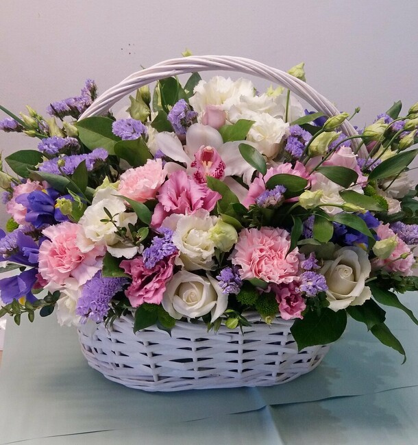 Нежность в корзине, артикул F1239031 - 23293 рублей, доставка по городу. Flawery - доставка цветов