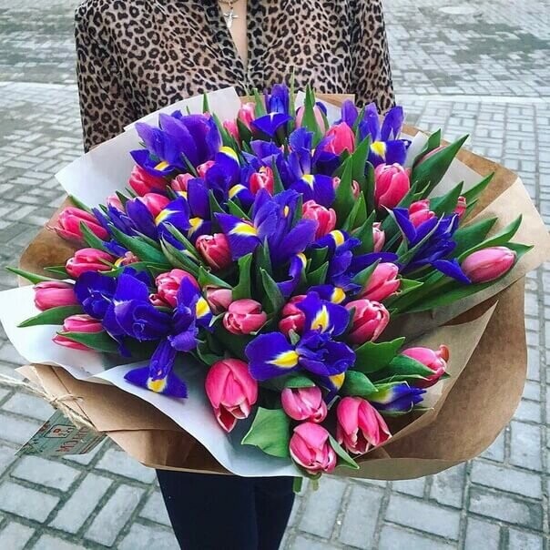 Виолетта, артикул F1260183 - 16487 рублей, доставка по городу. Flawery - доставка цветов