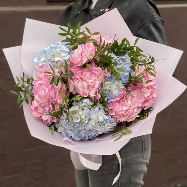 Облако, артикул F1320463 - 14399 рублей, доставка по городу. Flawery - доставка цветов