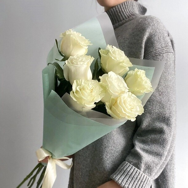 Букет из роз, артикул F1338813 - 3267 рублей, доставка по городу. Flawery - доставка цветов