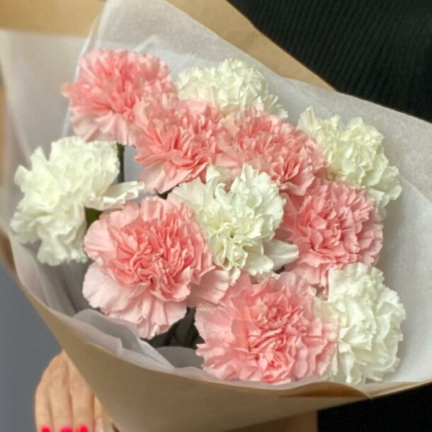 Диантусы микс, артикул F1348115 - 3015 рублей, доставка по городу. Flawery - доставка цветов