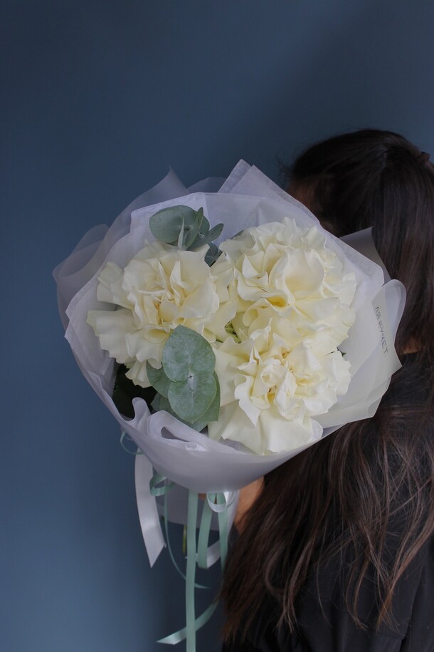 Вывернутая роза мондиаль, артикул F1317839 - 2475 рублей, доставка по городу. Flawery - доставка цветов