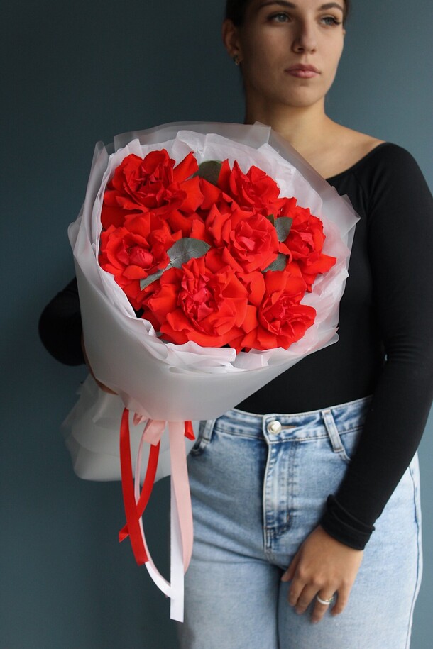 Французские розы, артикул F1333555 - 5650 рублей, доставка по городу. Flawery - доставка цветов