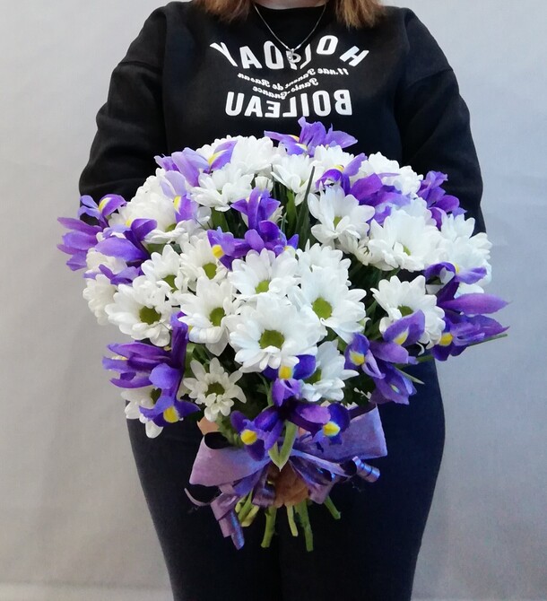 Бабочка на ромашке, артикул F1067349 - 4990 рублей, доставка по городу. Flawery - доставка цветов