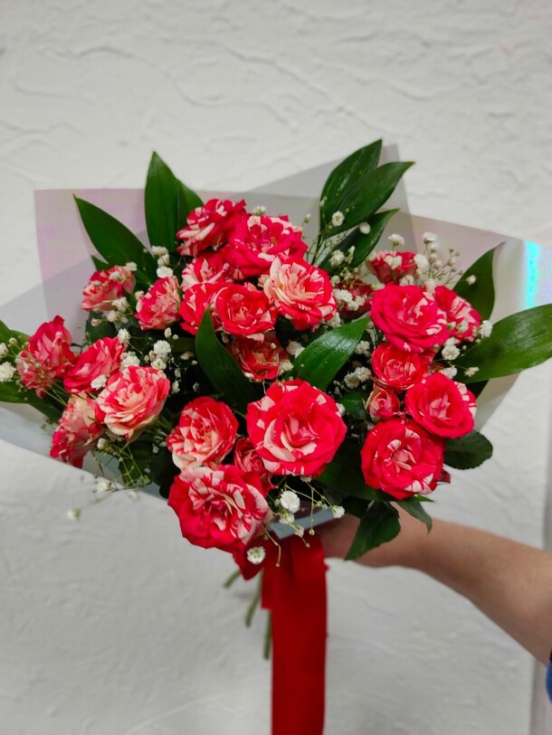 Мраморная роза, артикул F1229882 - 3500 рублей, доставка по городу. Flawery - доставка цветов