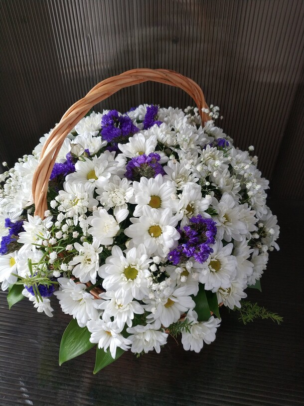 Ромашечка в корзинке, артикул F1230346 - 4500 рублей, доставка по городу. Flawery - доставка цветов