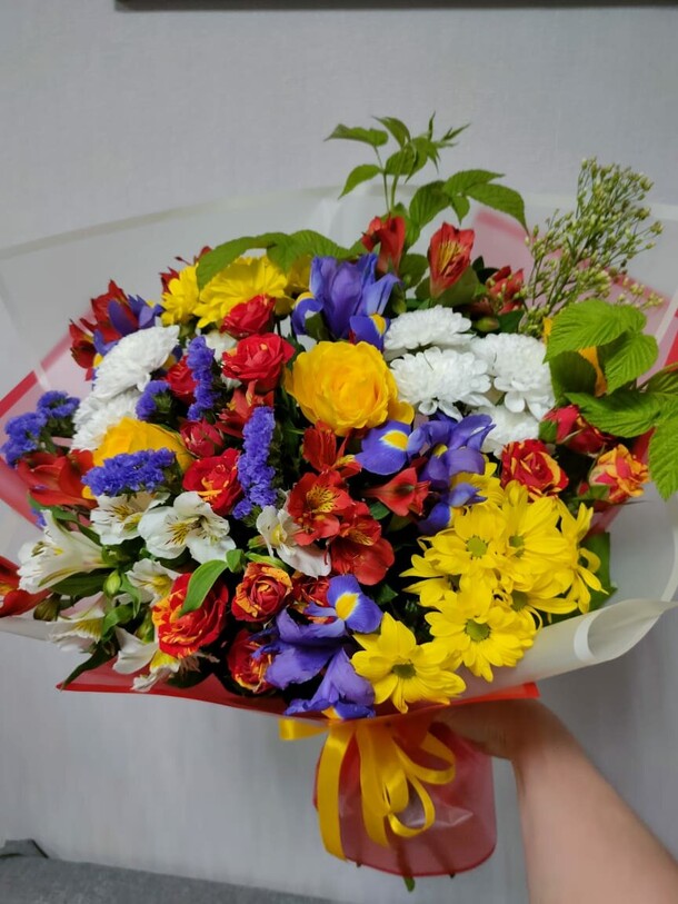 Радуга чувств, артикул F1448999 - 6850 рублей, доставка по городу. Flawery - доставка цветов