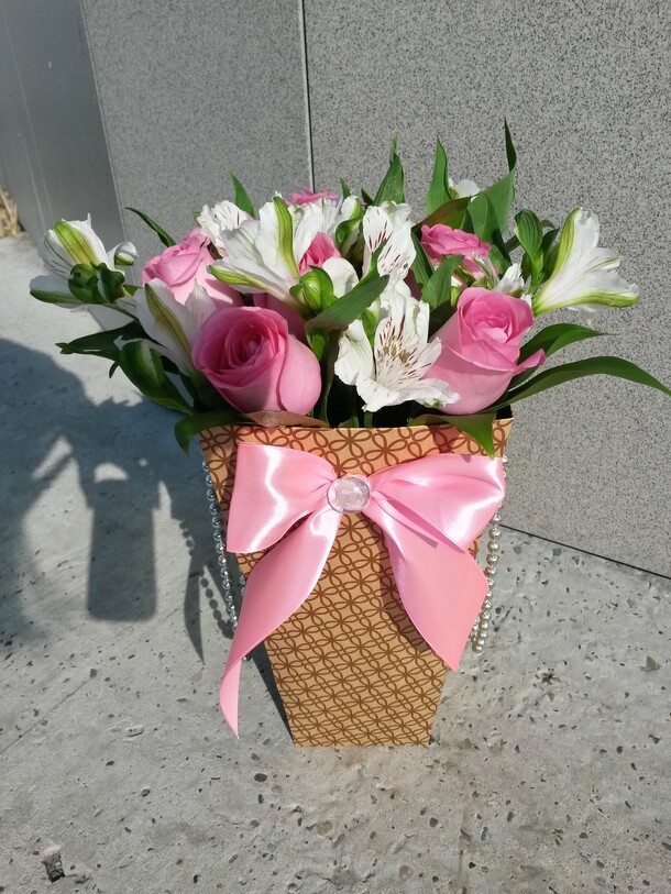 Благородный вкус, артикул F23289 - 3280 рублей, доставка по городу. Flawery - доставка цветов