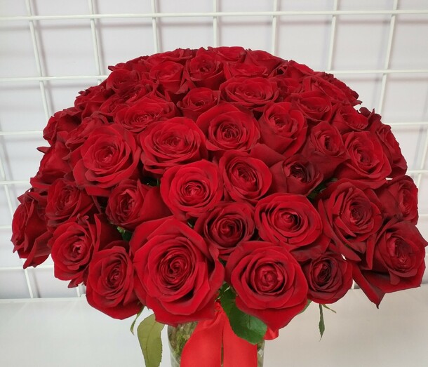 Роза 51, артикул F25642 - 9900 рублей, доставка по городу. Flawery - доставка цветов