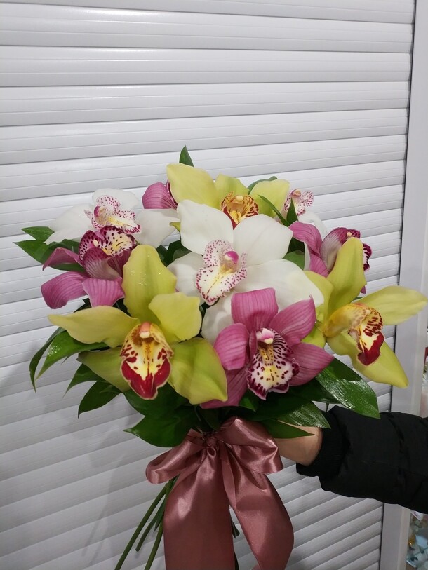Орхидея микс, артикул F66521 - 4455 рублей, доставка по городу. Flawery - доставка цветов
