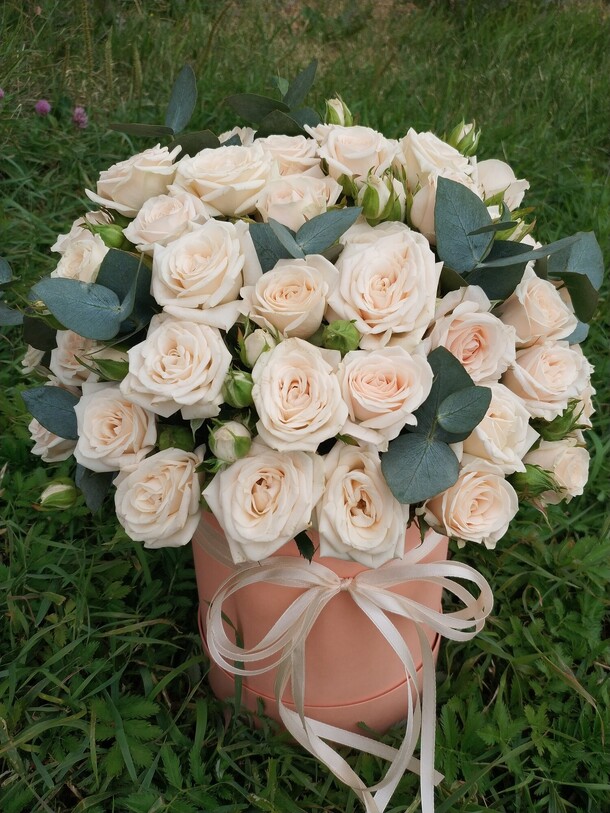 Кремовый соблазн, артикул F80060 - 6136 рублей, доставка по городу. Flawery - доставка цветов