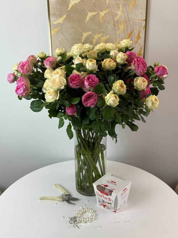 Комбо сюрприз, артикул F1390391 - 19305 рублей, доставка по городу. Flawery - доставка цветов