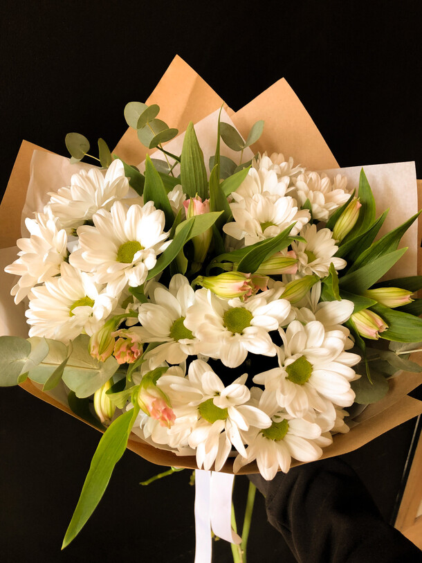 Ромашки, артикул F1127069 - 4500 рублей, доставка по городу. Flawery - доставка цветов