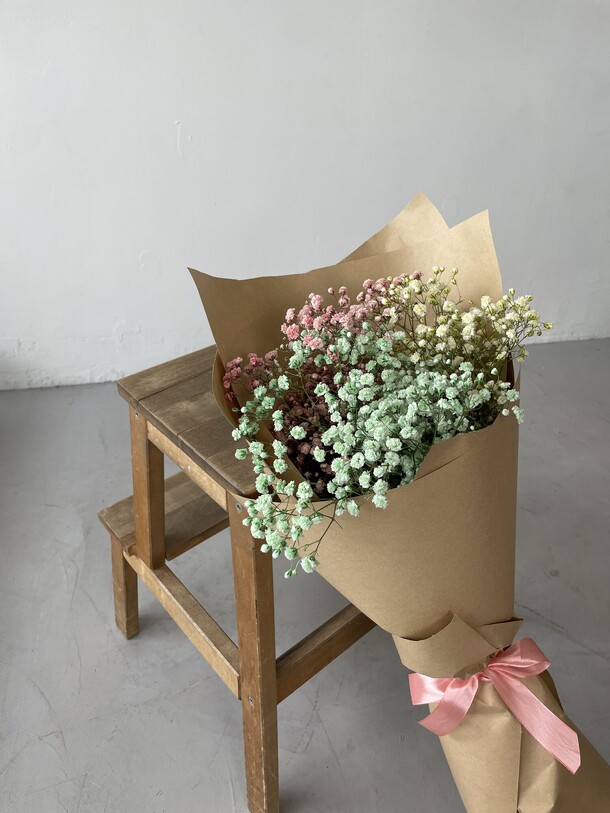 Букет из гипсофилы, артикул F1213082 - 1300 рублей, доставка по городу. Flawery - доставка цветов