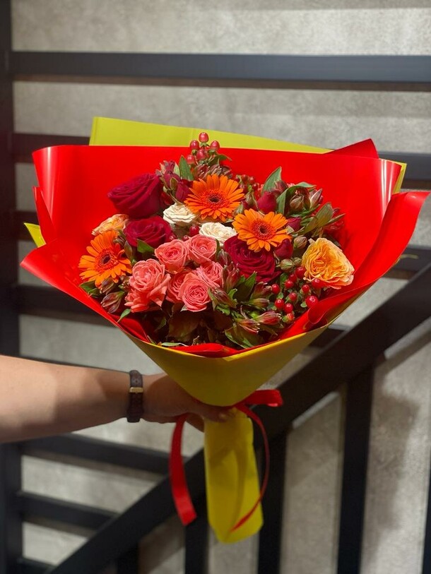 Жизнелюбие, артикул F1179842 - 21343 рублей, доставка по городу. Flawery - доставка цветов